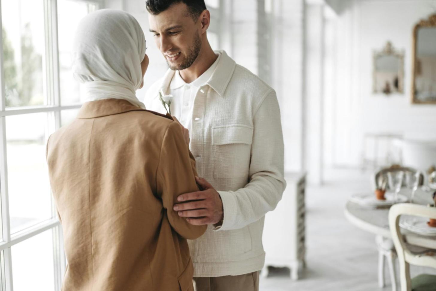 Elterngruppe beim Workshop über Teenager-Entwicklung